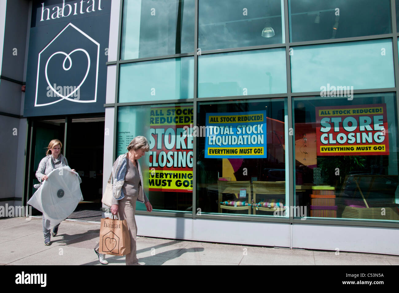 Habitat logo hires stock photography and images Alamy