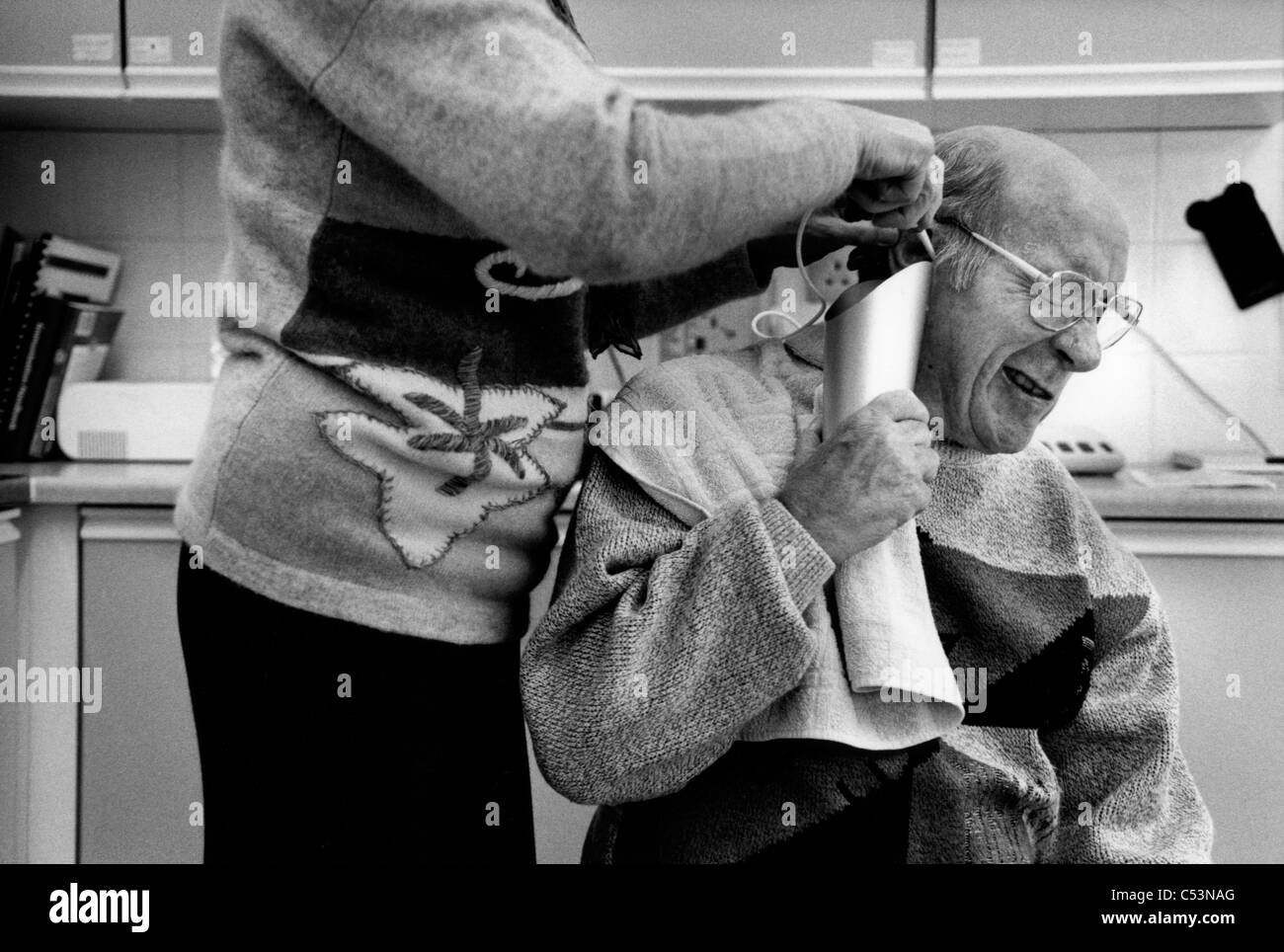 Syringing the ear Black and White Stock Photos & Images Alamy