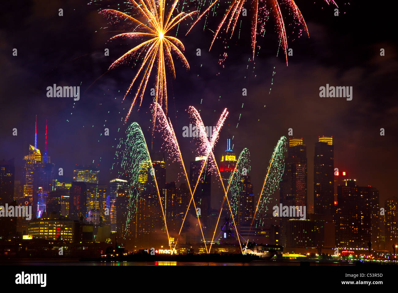 weehawken july 4 fireworks