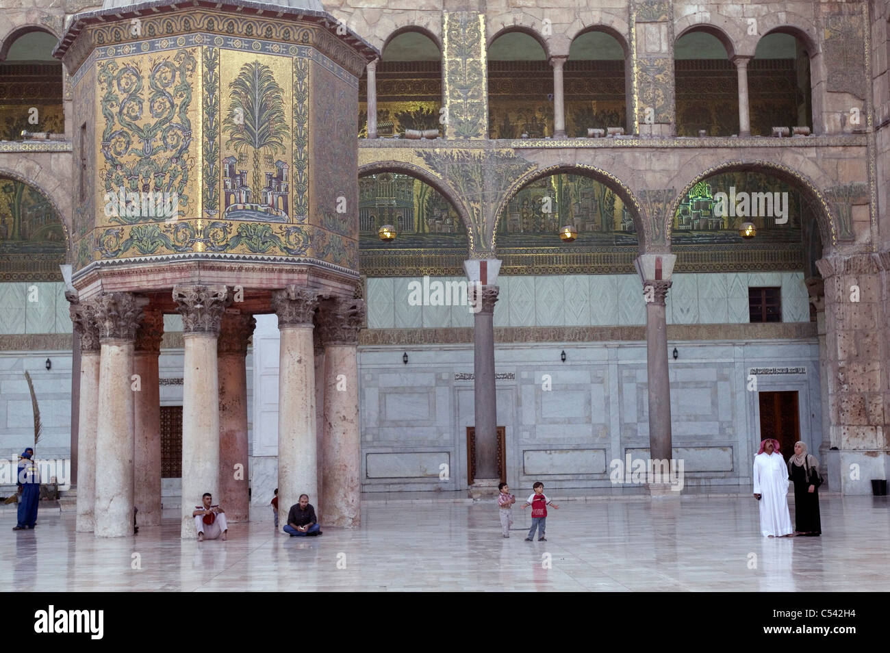 The Central Mosque, Damascus, Syria Stock Photo - Alamy