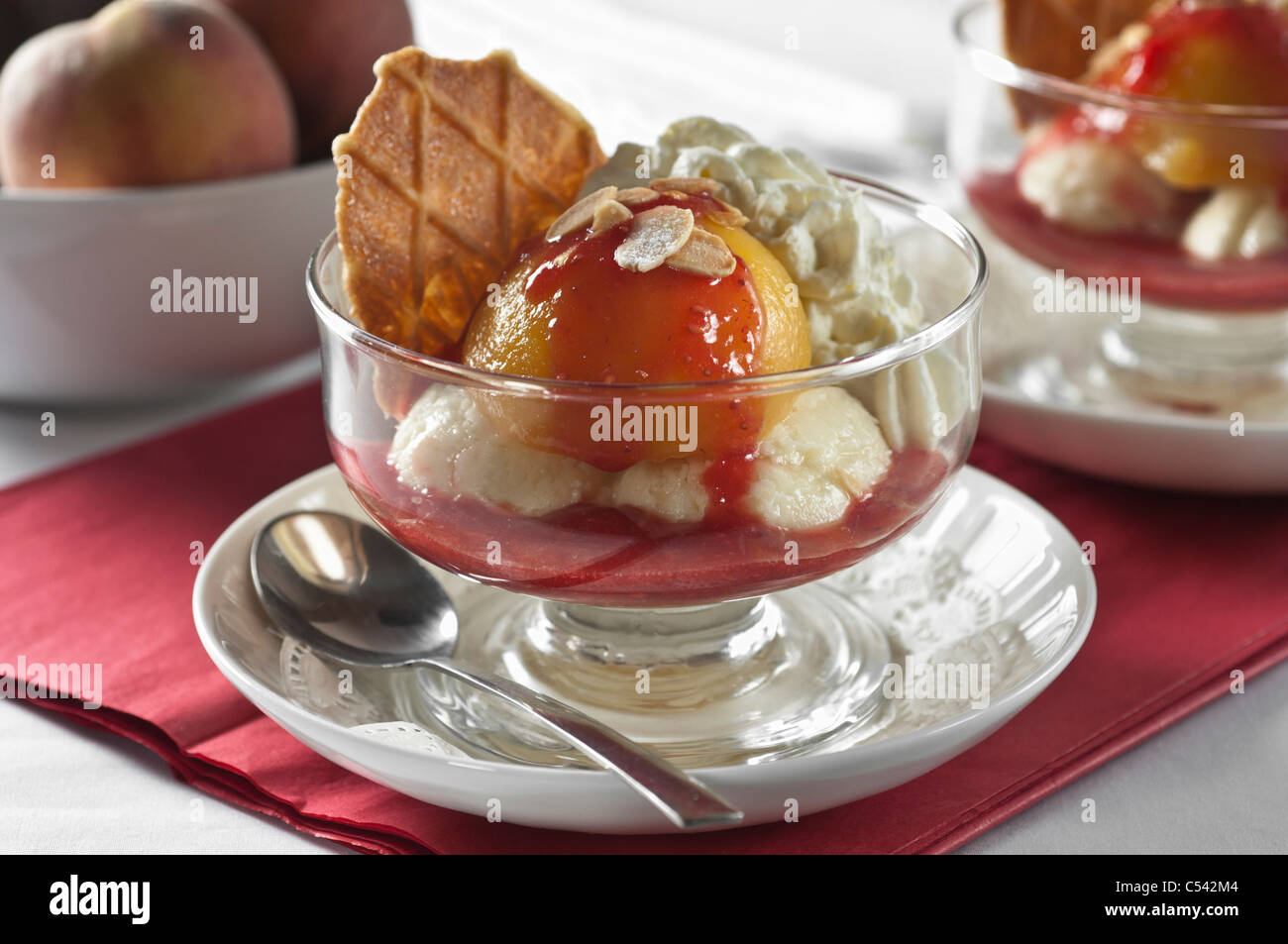 Peach Melba Traditional dessert Stock Photo Alamy