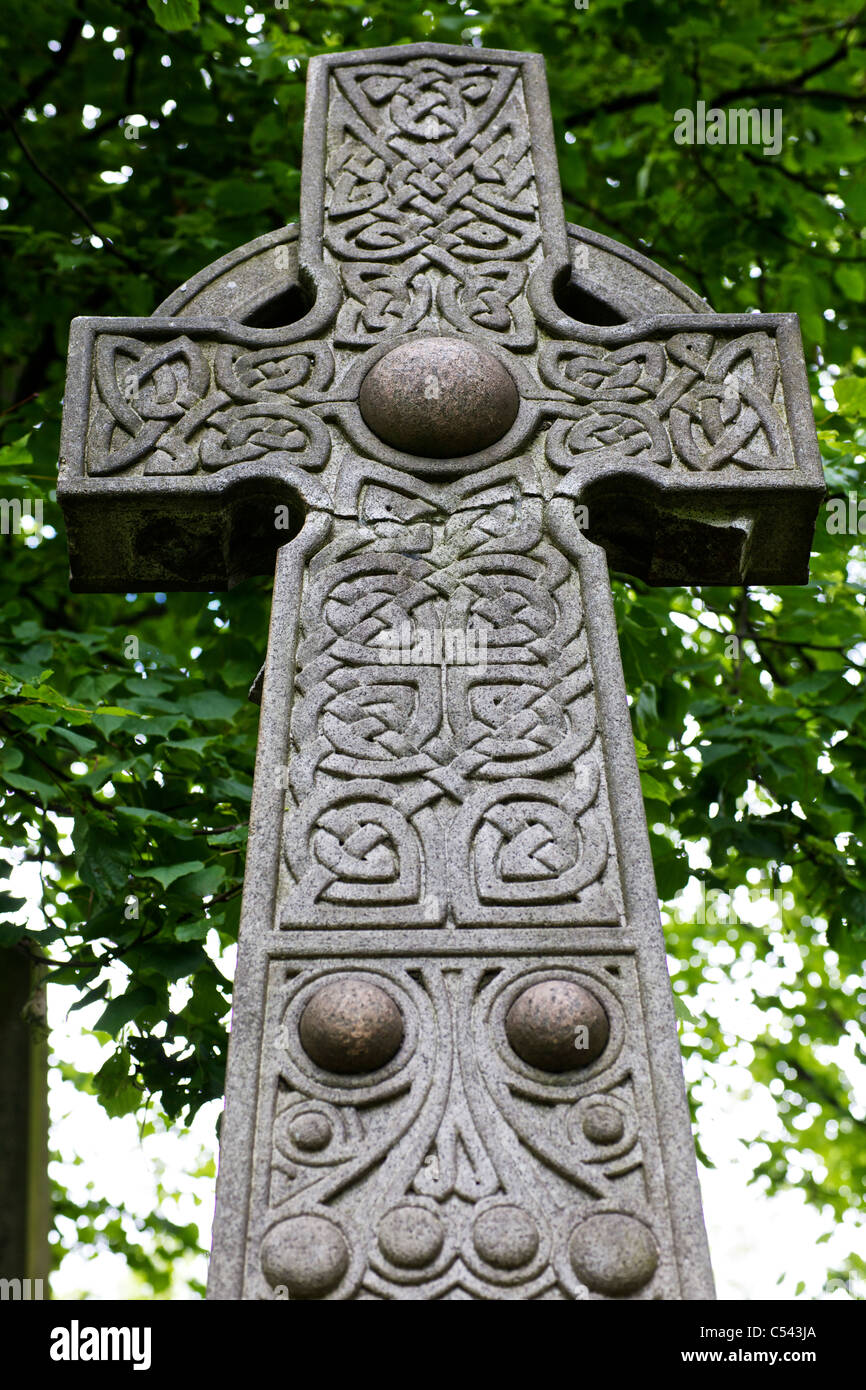 Gravestone of Alexander McCall, designed by Charles Rennie
