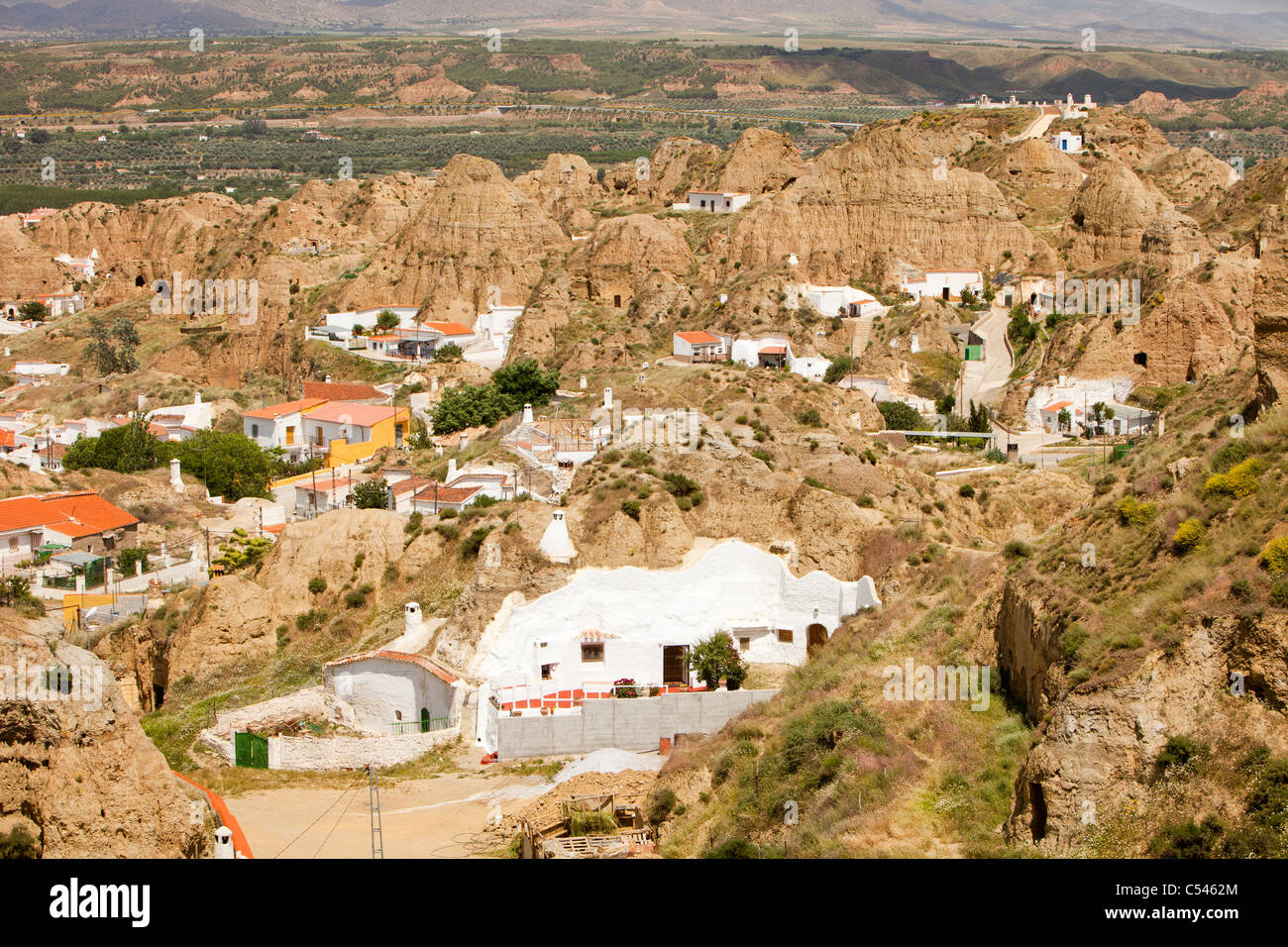 Old Cave houses in Guadix, Andalucia, Spain. Up to 10,000 people Stock Photo 37586604 Alamy Old Cave houses in Guadix, Andalucia, Spain. Up to 10,000 people Stock Photo 37586604 Alamy