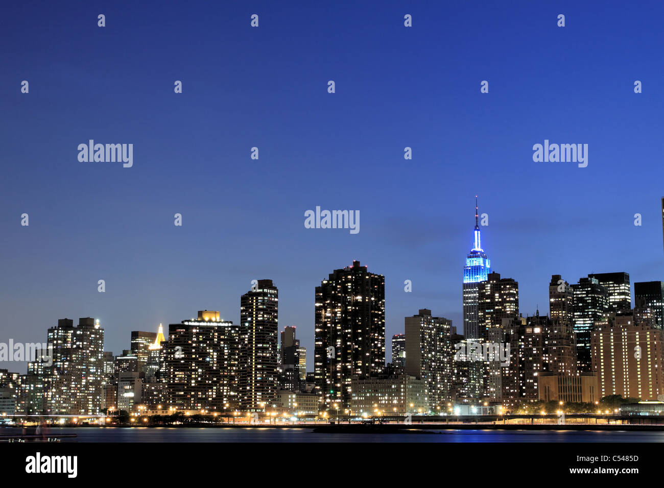 Lower midtown manhattan skyline hi-res stock photography and images - Alamy