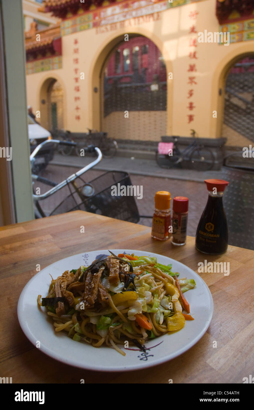 Zeedijk amsterdam hires stock photography and images Alamy