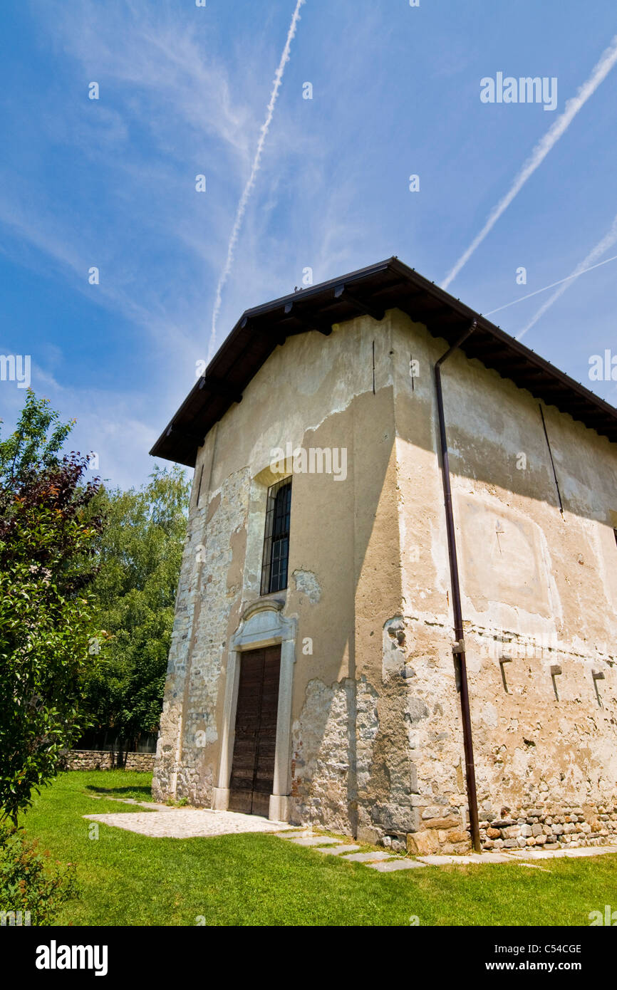 San Michele abbey, Twelfth-century Benedictine monastery, Cloister of Voltorre, Varese province, Lombardy, Italy Stock Photo