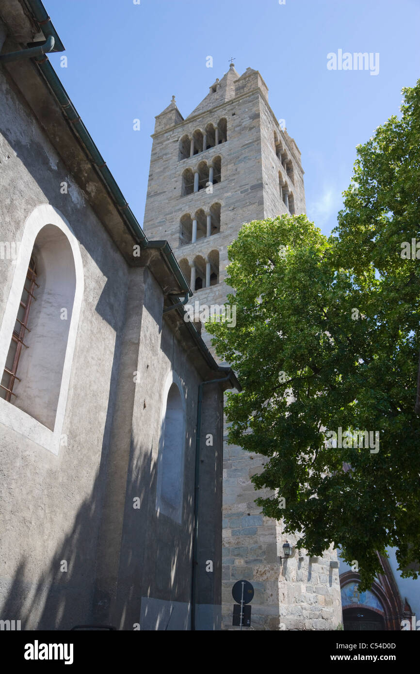 The former collegiate church of Saint Ours, Collegiata di Sant' Orso, Aosta, Aosta Valley, Valle d'Aosta, Italy Stock Photo