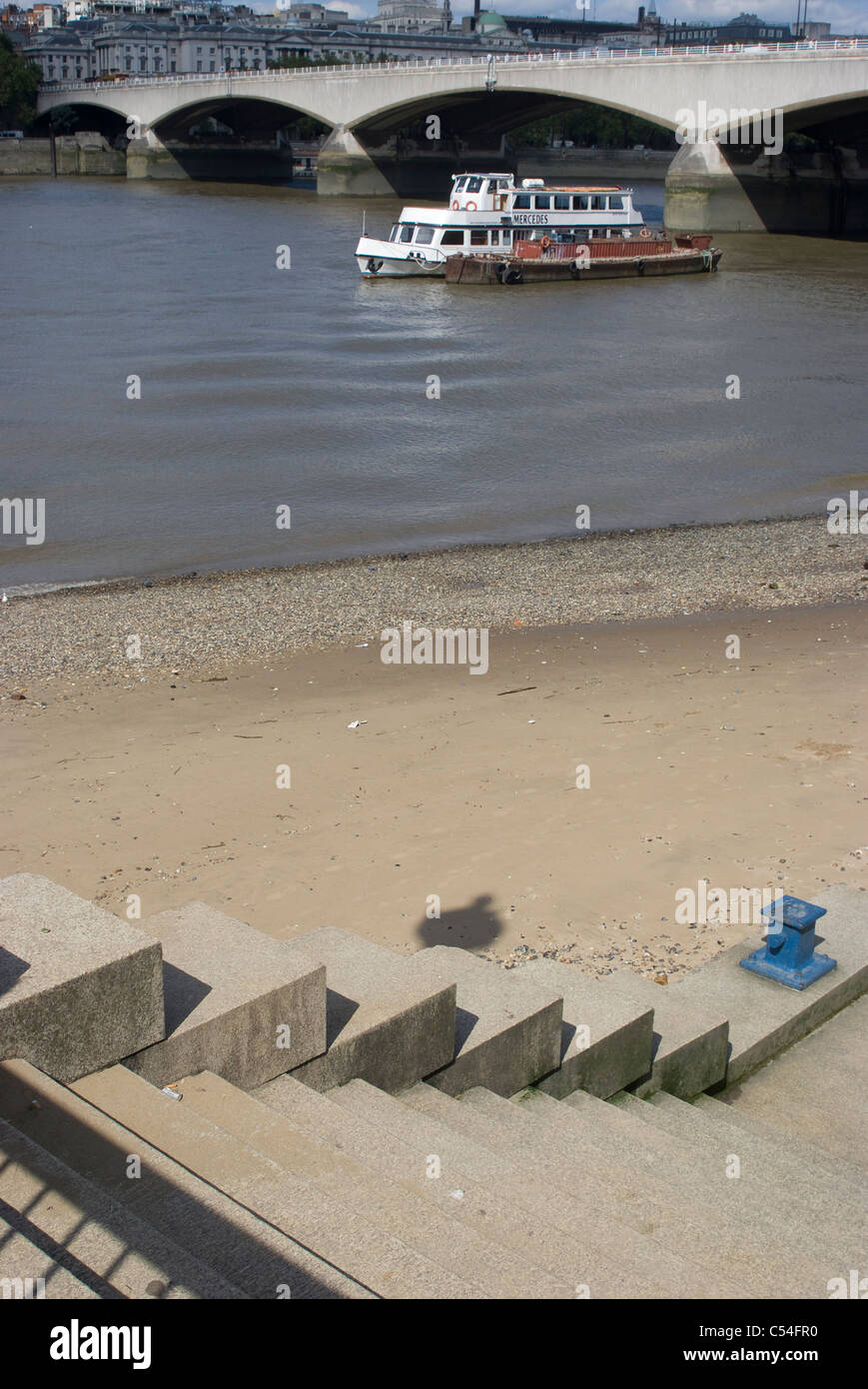 Sand banks at low tide, River Thames, South Bank, London, SE1, England Stock Photo