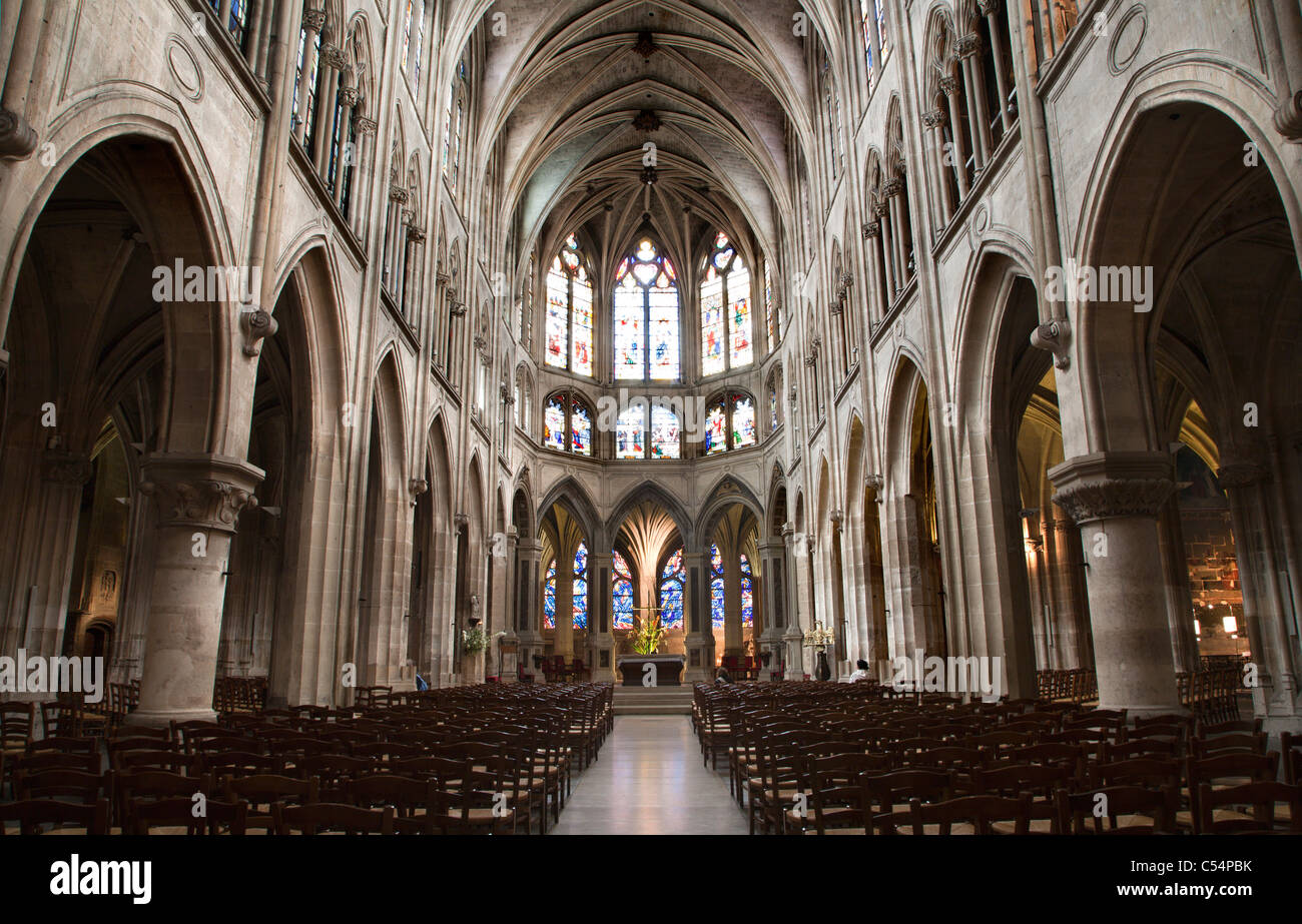 Gothic church hi-res stock photography and images - Alamy