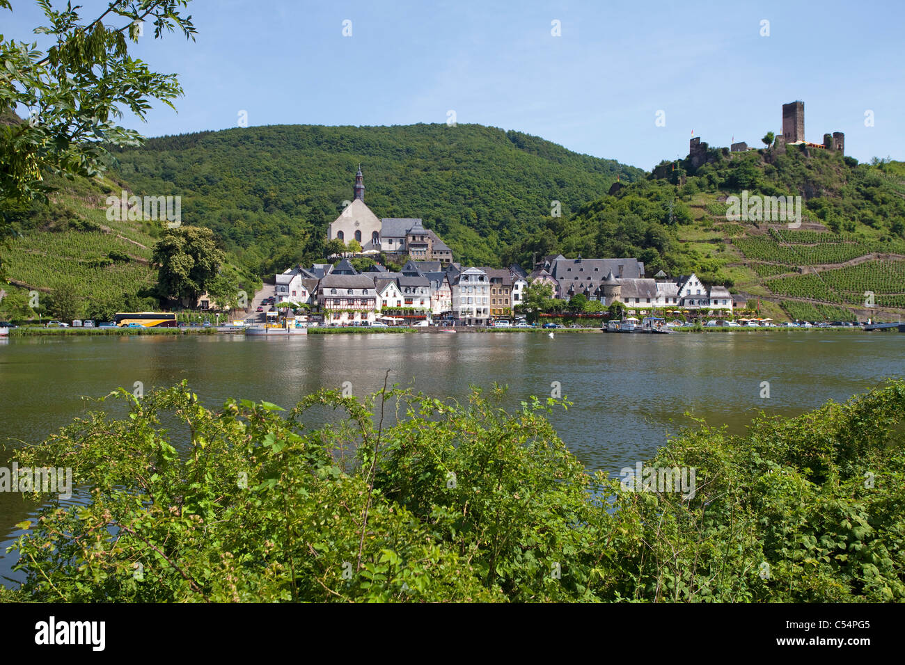 The village Beilstein, right side the fortress ruin Metternich, Mosel River, Moselle, Rhineland-Palatinate, Germany, Europe Stock Photo