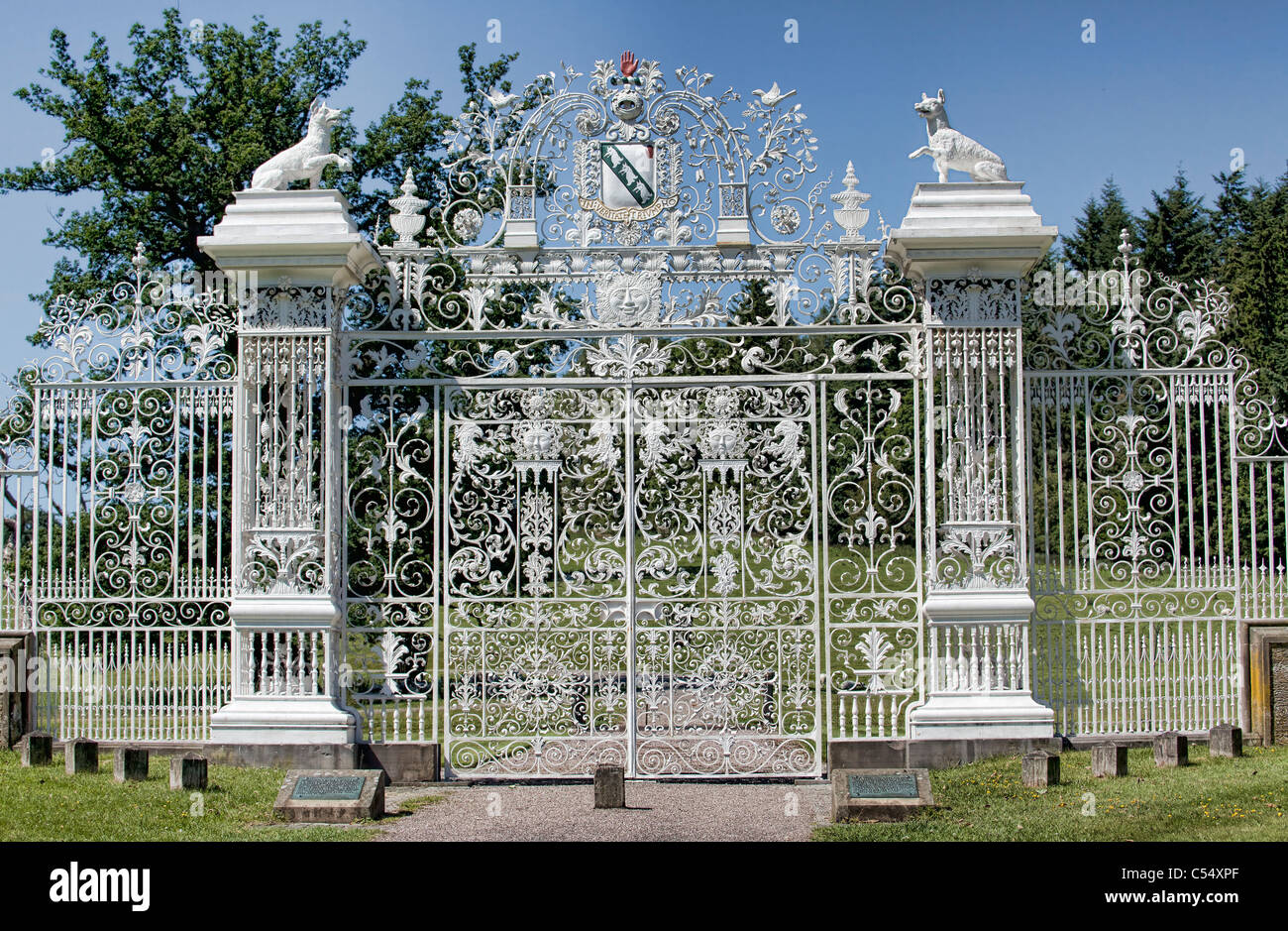 Chirk Castle wroughtiron entrance gates Stock Photo Alamy