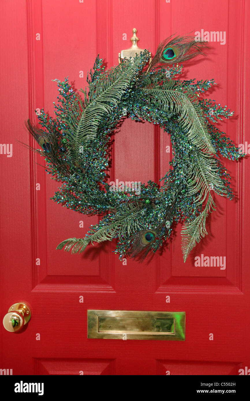 Christmas Wreath On Red Front Door Stock Photo 37603849 Alamy