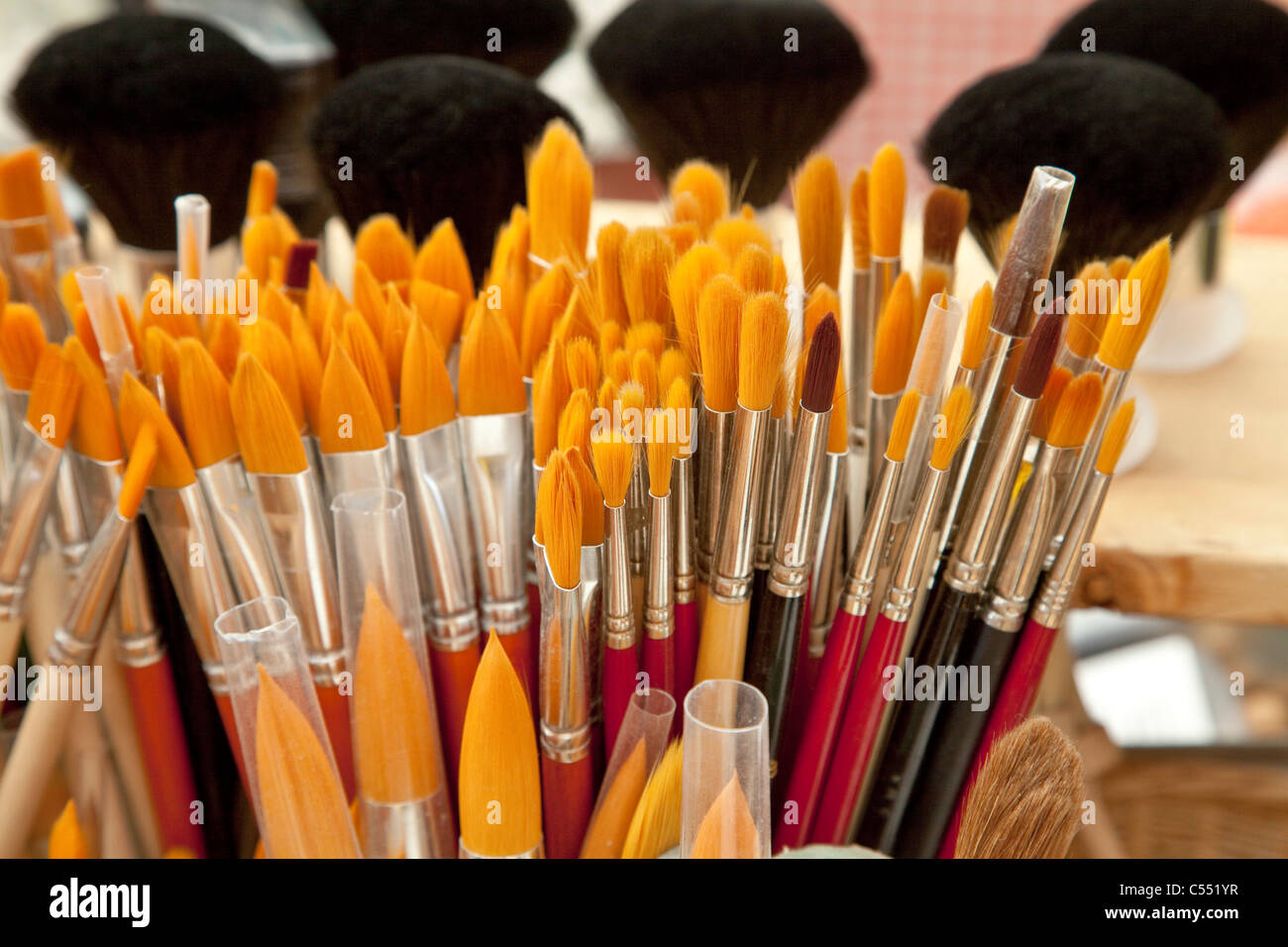 Many different brushes from different animal hair - Viele verschiedene Pinsel aus unterschiedlichen Tierhaaren Stock Photo