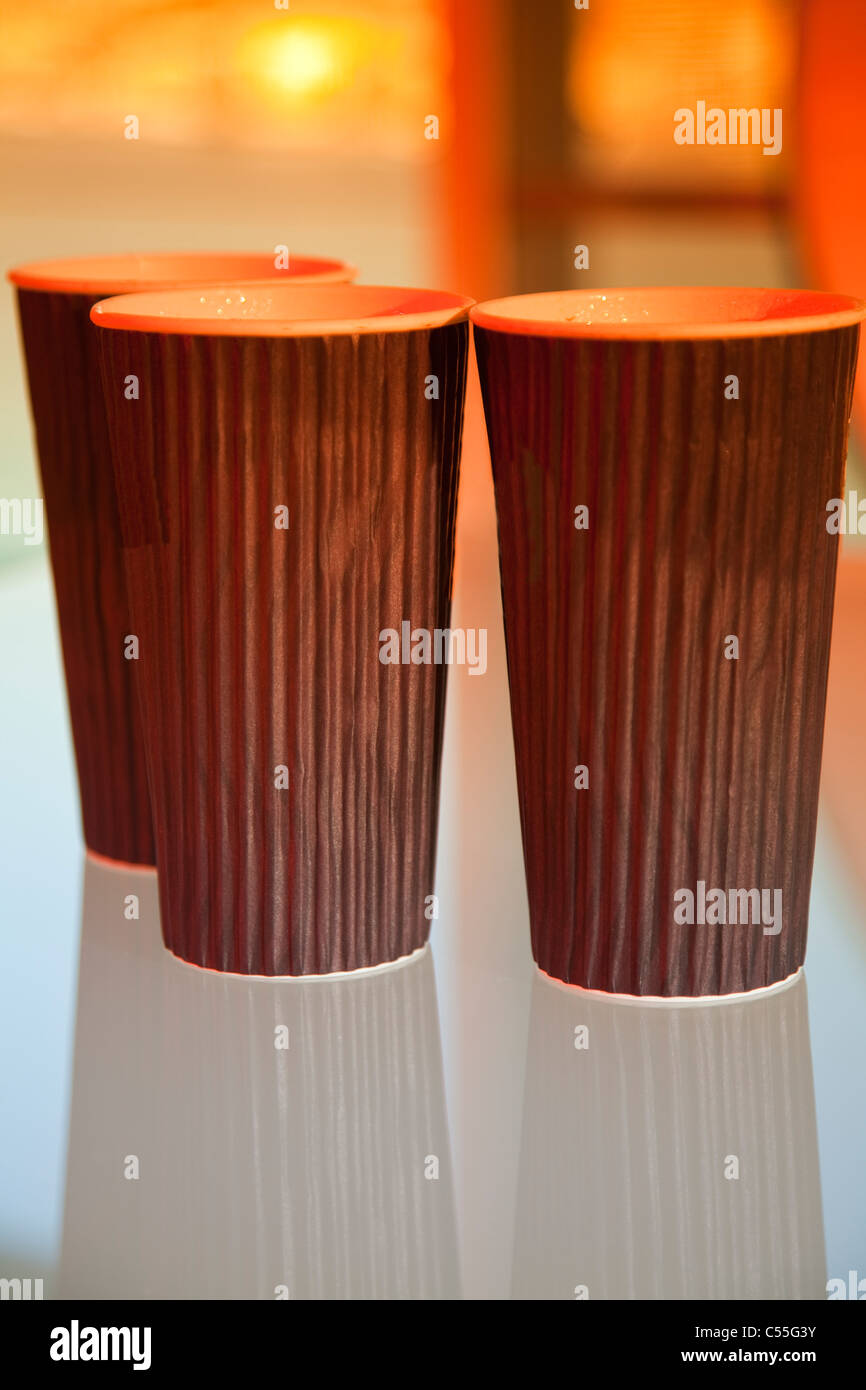 Brown paper coffee cup Stock Photo - Alamy