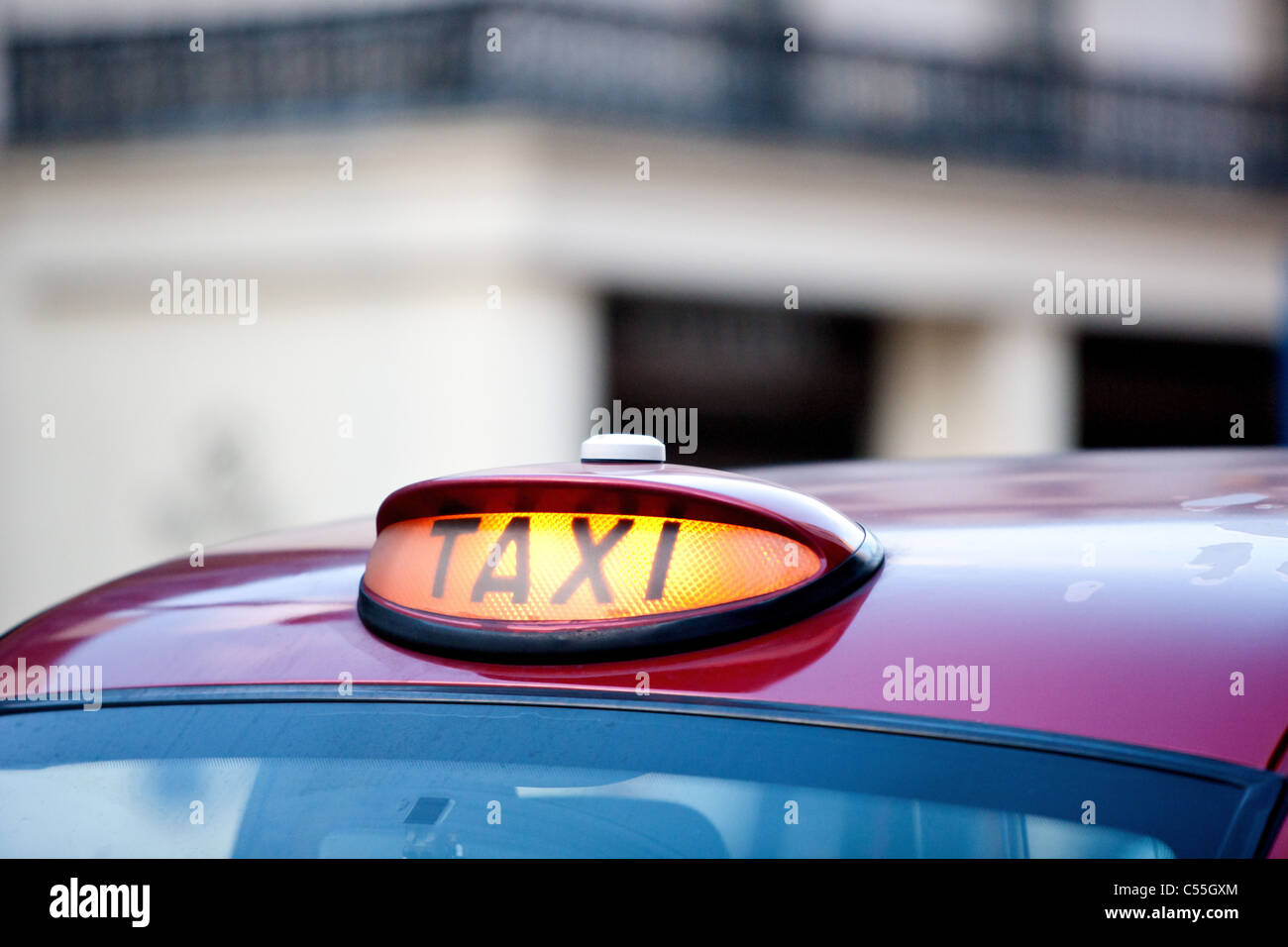 Taxi Cab Roof Sign High Resolution Stock Photography and Images Alamy