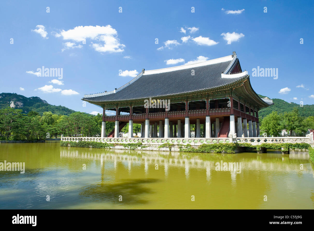 Korean traditional tower in the Gyeongbokgung Stock Photo