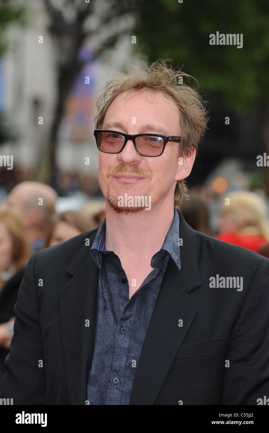 Is David Thewlis In The Harry Potter Reunion David Thewlis Harry Potter