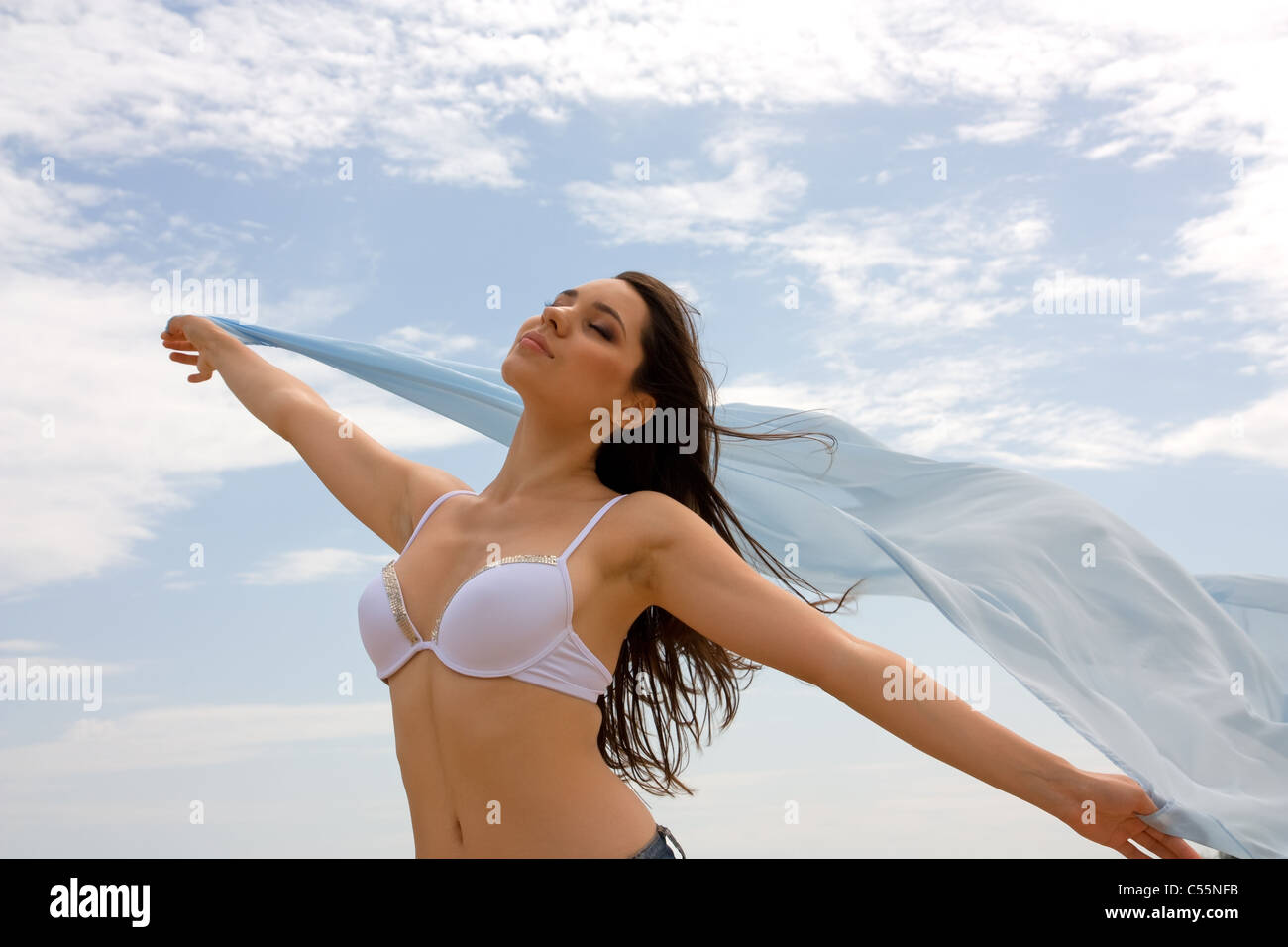 88,600+ Women Wearing Bras Stock Photos, Pictures & Royalty-Free Images -  iStock