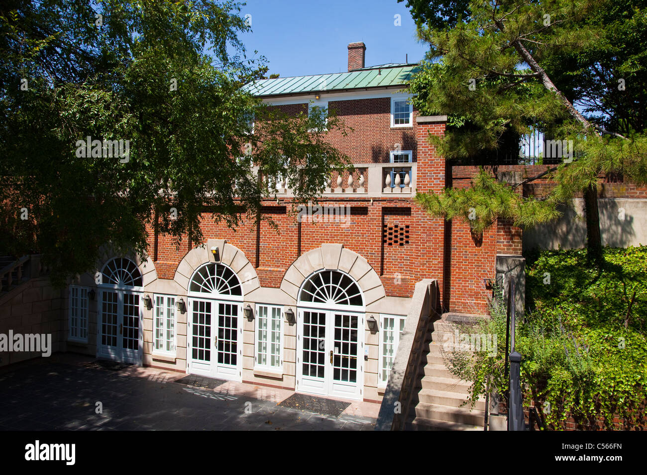 Historic Dumbarton House museum and headquarters of the National