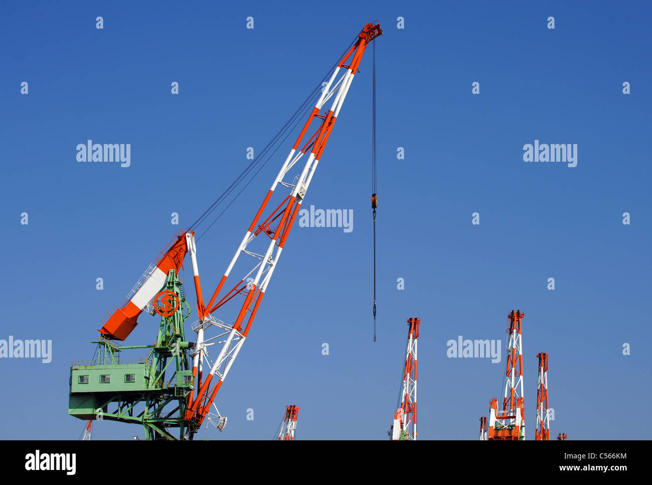 Elevator crane and blue sky Stock Photo Alamy