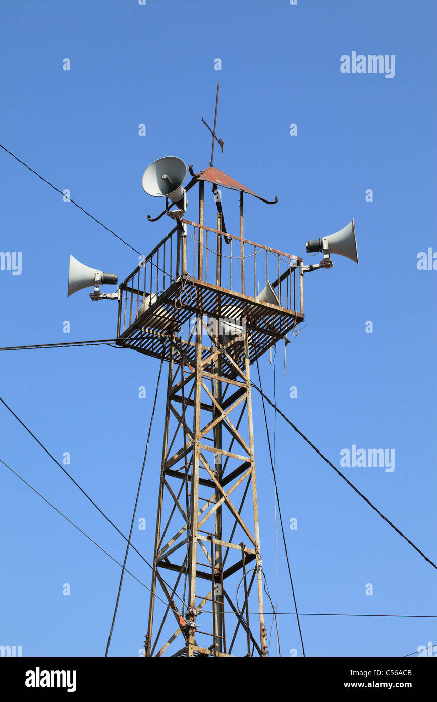 Cell tower fire hi-res stock photography and images - Alamy