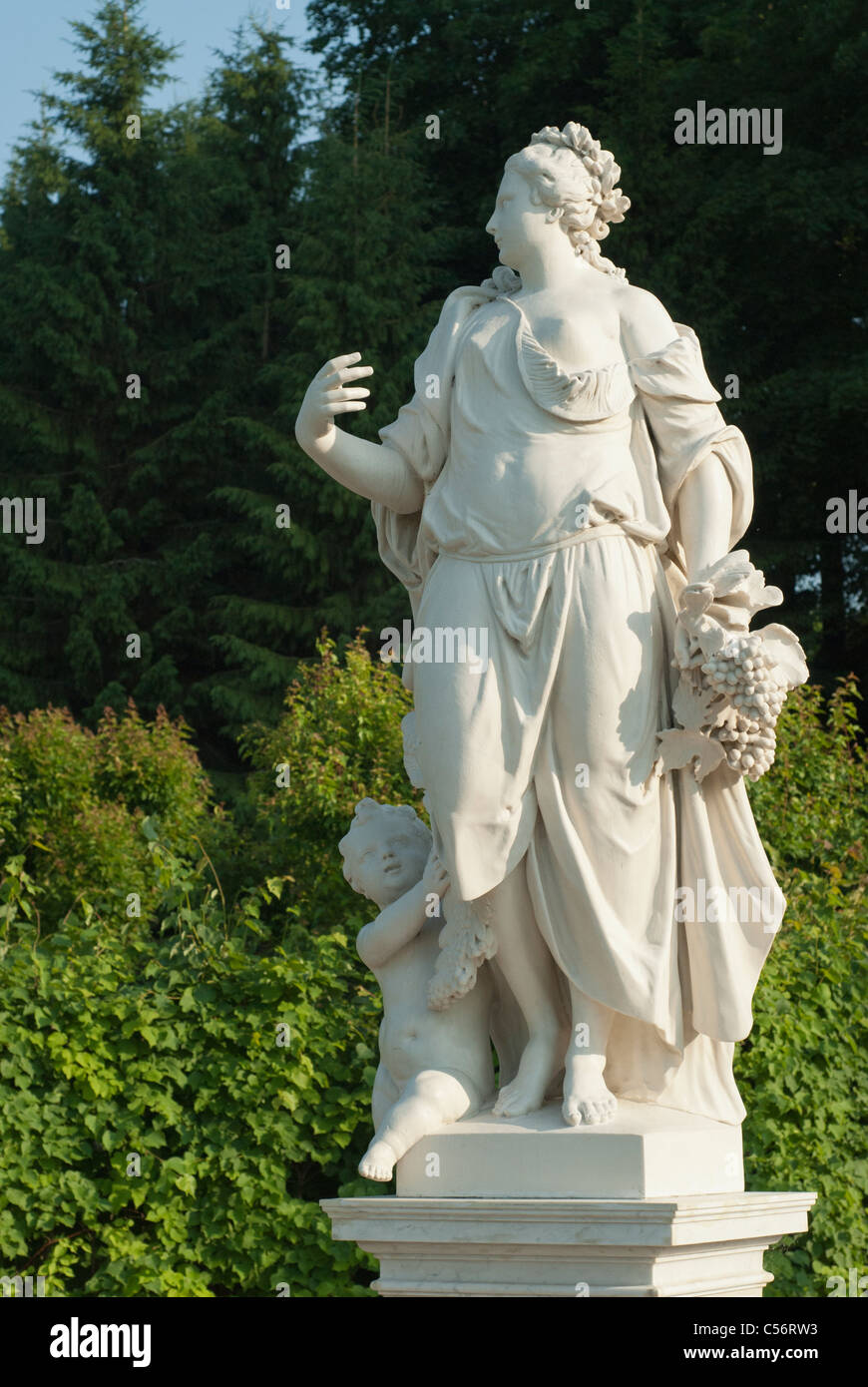 Marble sculpture female figure hires stock photography and images Alamy