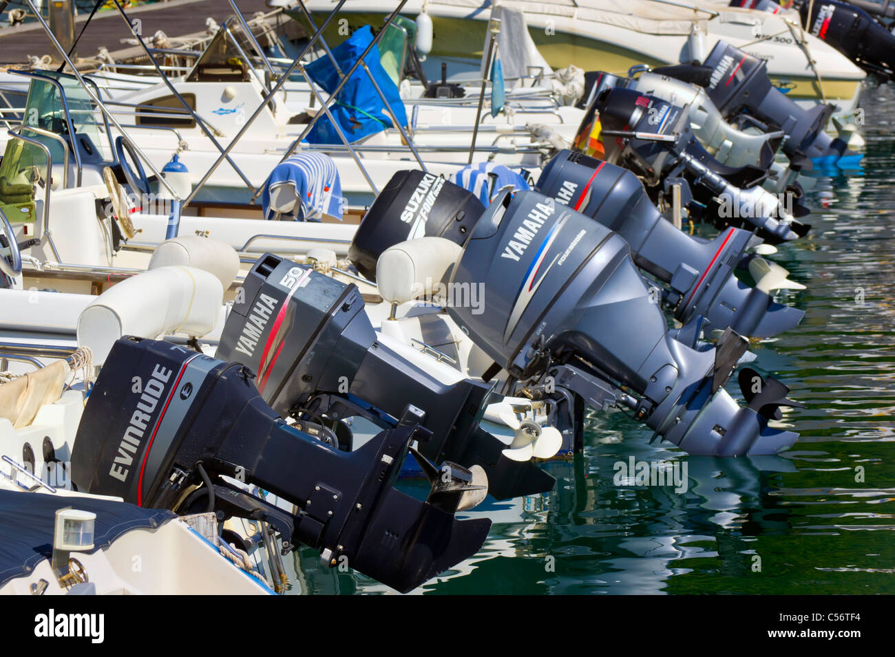 Boat engines hires stock photography and images Alamy