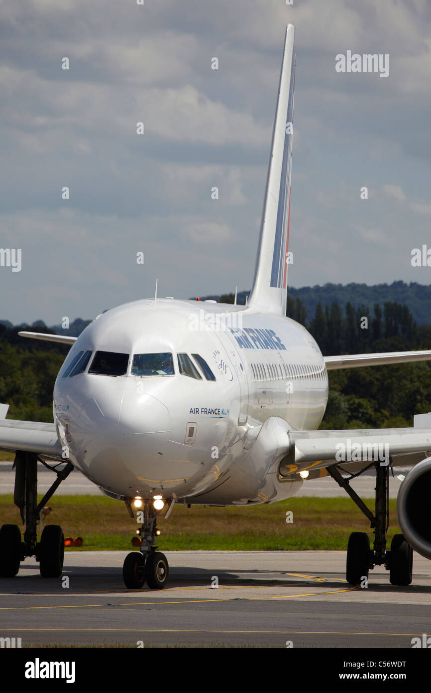 Air France Aeroplane at Manchester Airport Stock Photo - Alamy