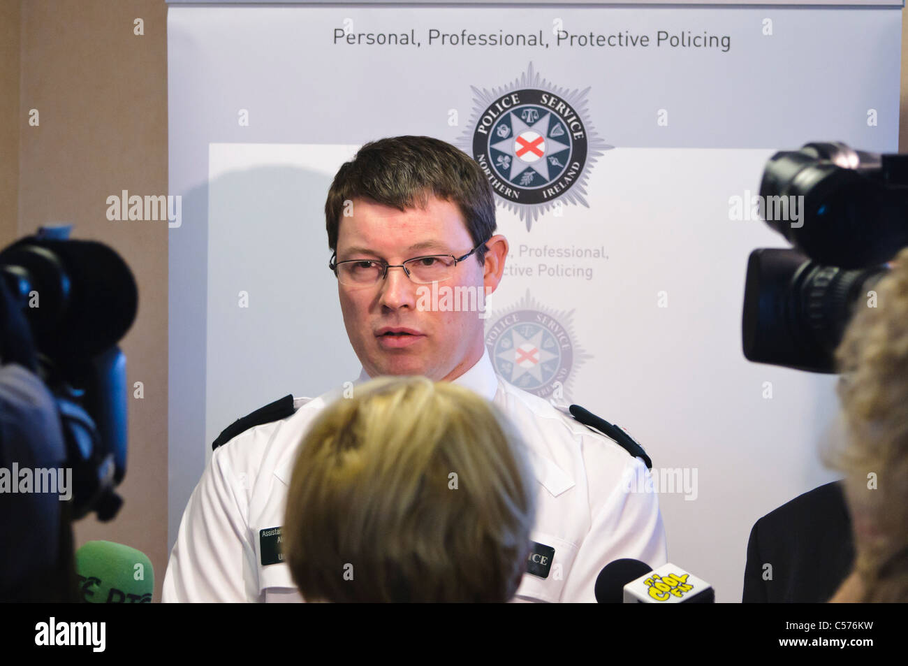 Assistant Chief Constable Alistair Finlay gives a press conference Stock Photo