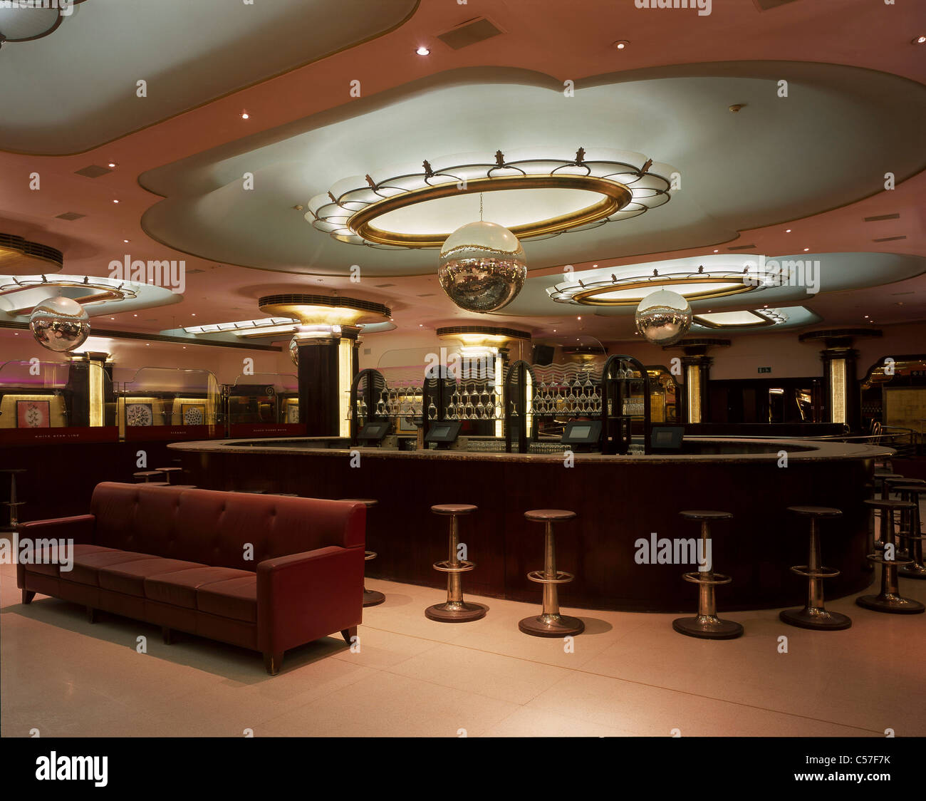 Titanic Restaurant, Piccadilly, London. Former Marco Pierre White restaurant. Interior. Stock Photo