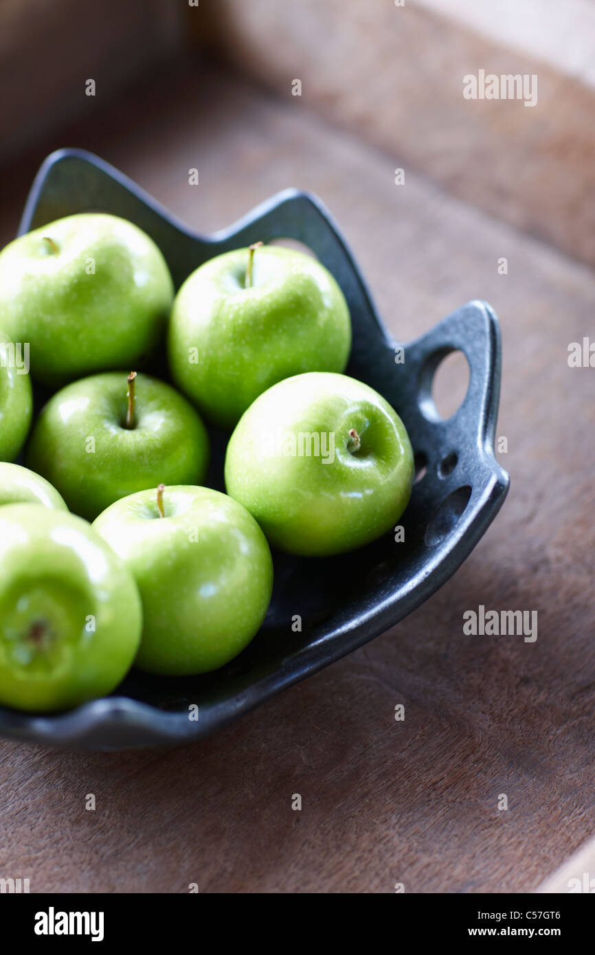 apples in bowl Stock Photo