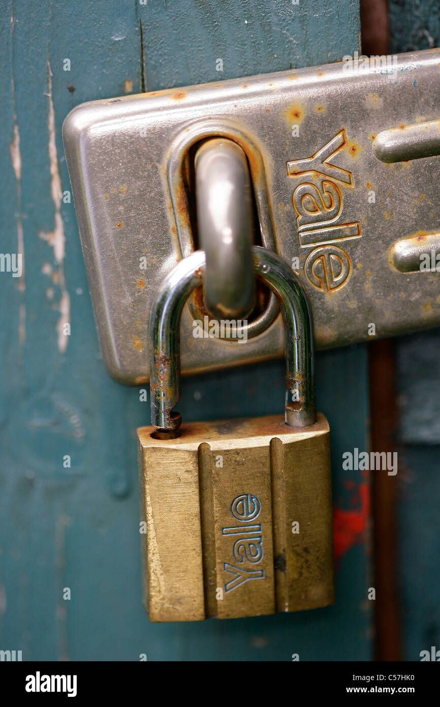 Yale lock locks security hi-res stock photography and images - Alamy