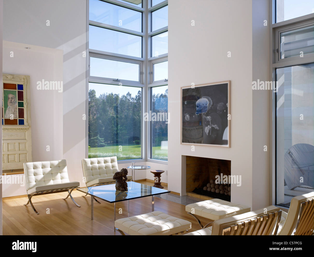 Double-height modern living space, California. SPF: Architects Stock Photo