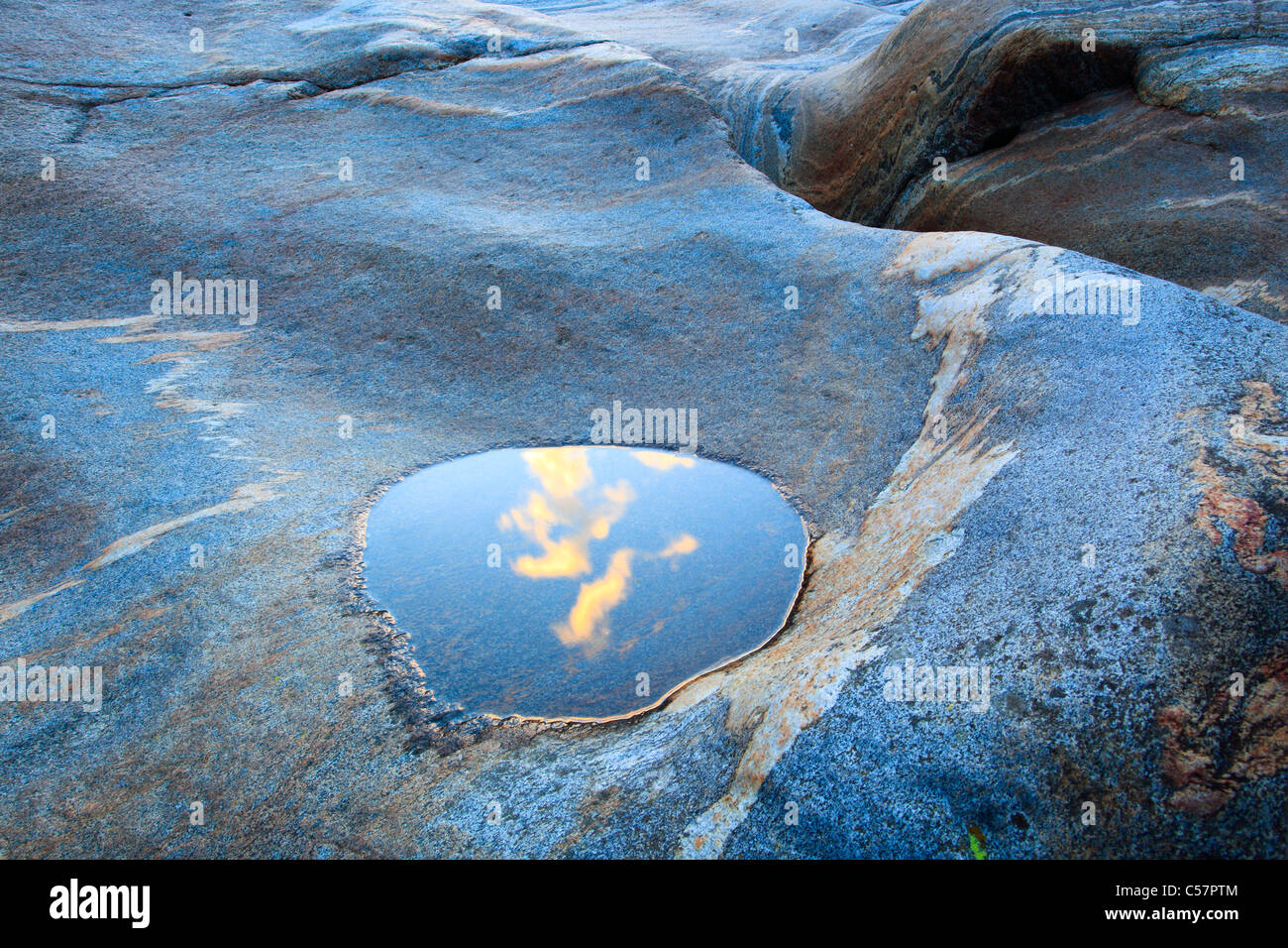 detail, river, flow, Verzasca, riverbed, pattern, sample, puddle ...