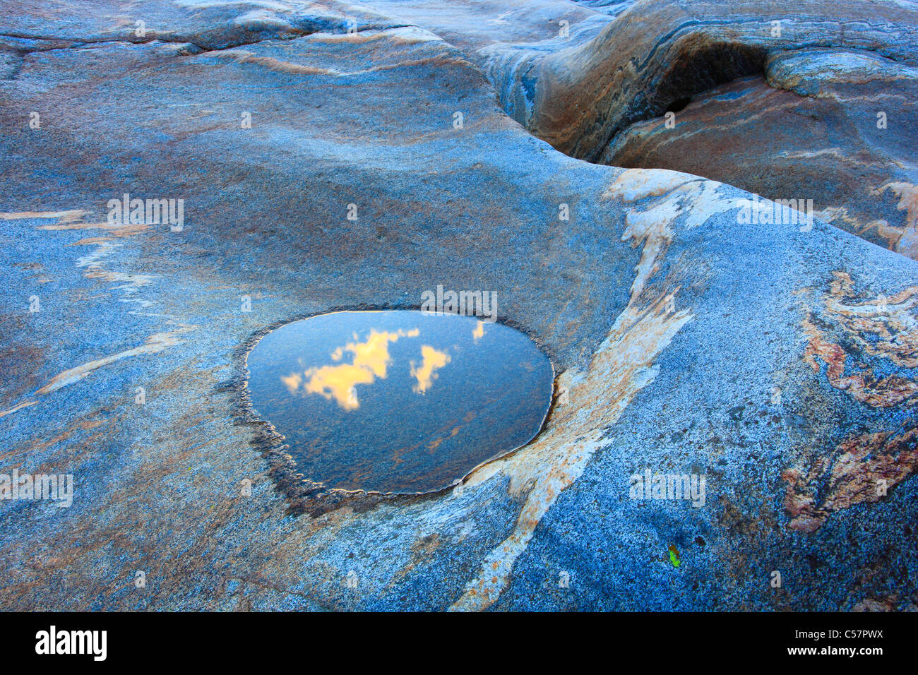 detail, river, flow, Verzasca, riverbed, pattern, sample, puddle ...