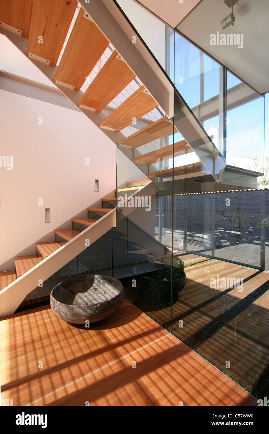 Tech interior hi-res stock photography and images - Alamy