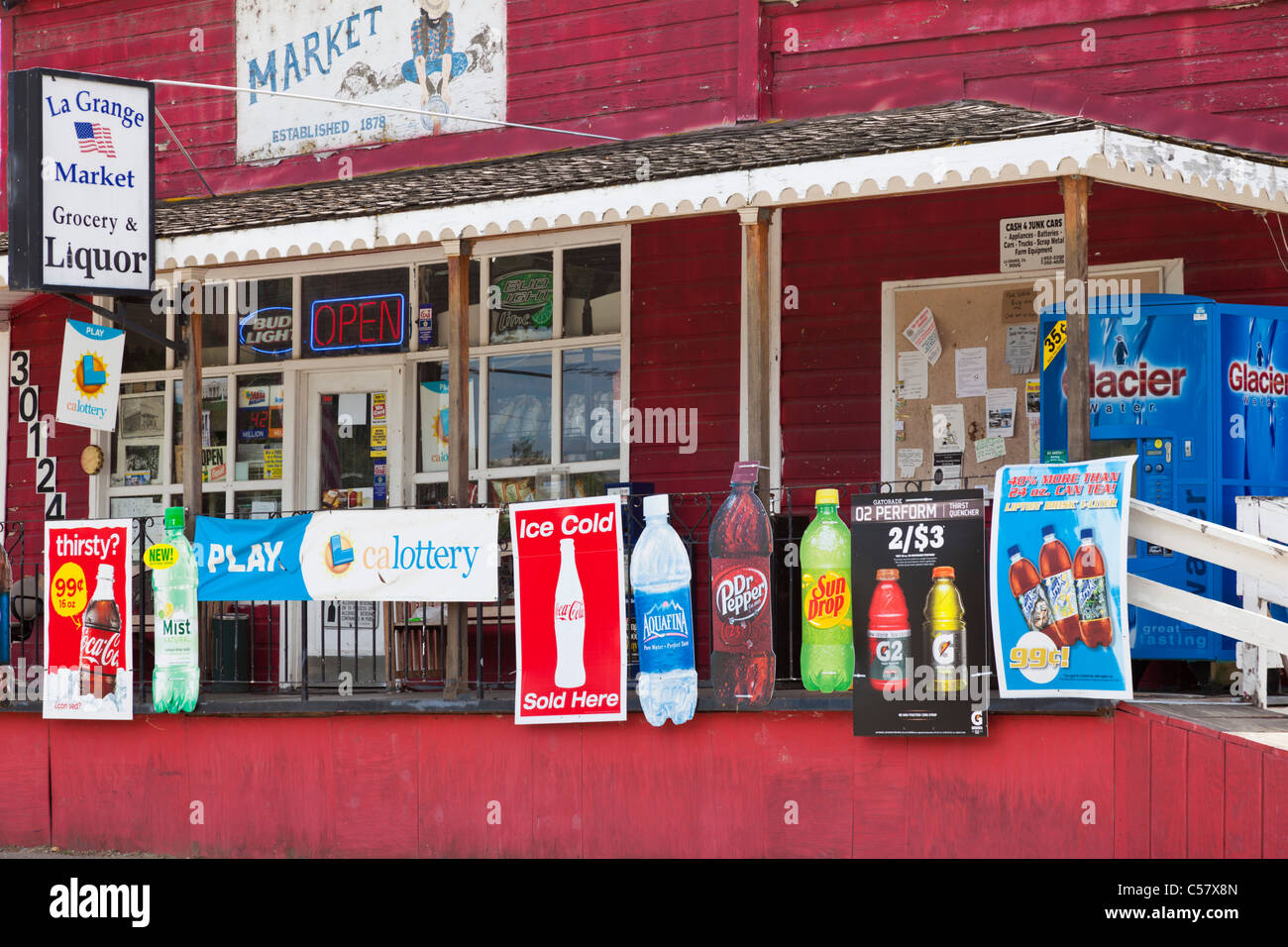 Small town grocery store hires stock photography and images Alamy