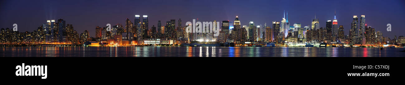 New York City Manhattan midtown skyline panorama at dusk Stock Photo ...
