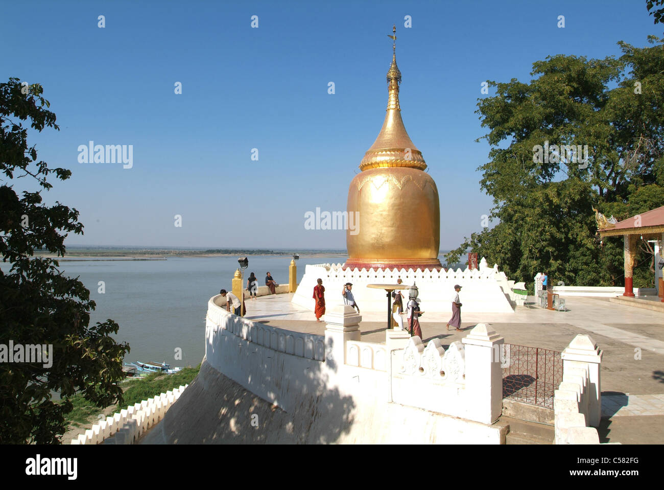 Asia, Burma, Myanmar, Bagan, pagoda, Bu Paya, river, flow, Ayeyarwaddy Stock Photo