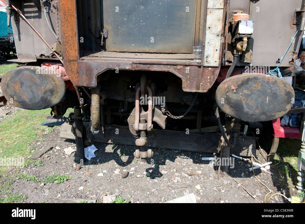 Screw buckeye coupling and buffers on old railway carriage Stock Photo Alamy