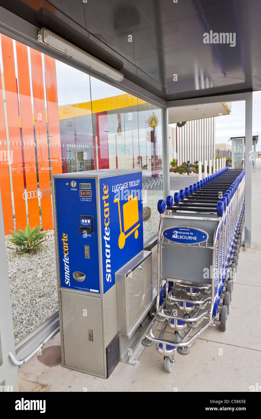 Vending machine sign hires stock photography and images Alamy