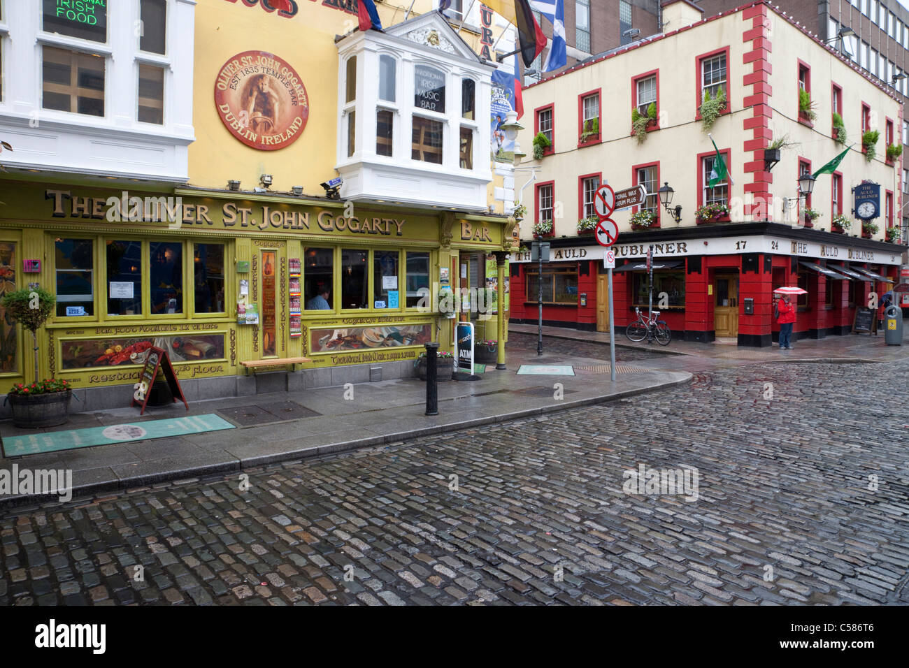 Download Temple Bar Pub Background