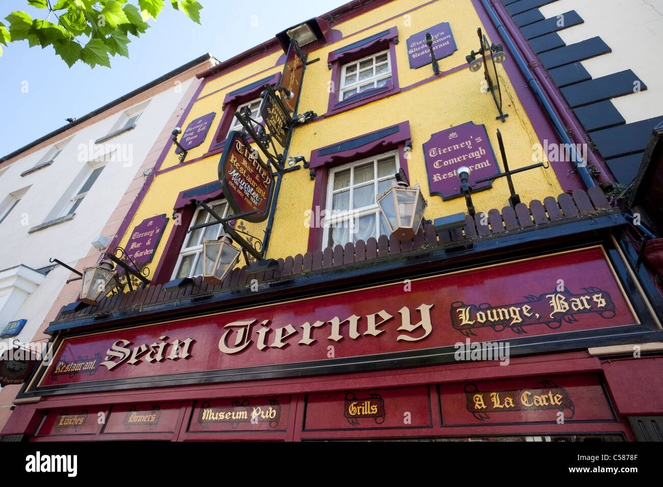 Clonmel co tipperary ireland hires stock photography and images Alamy