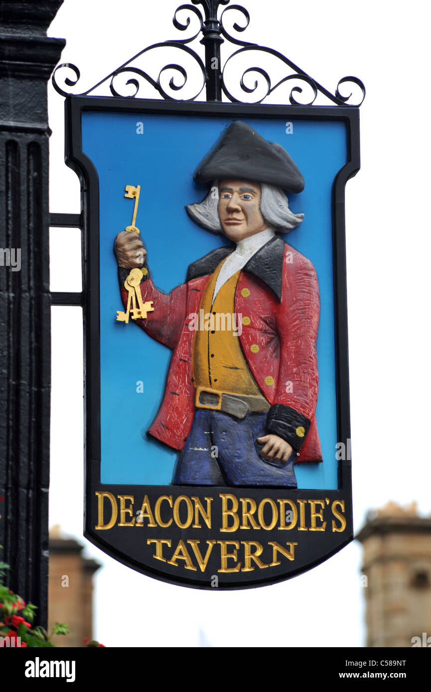 Deacon Brodie Pub Royal Mile Edinburgh Stock Photo