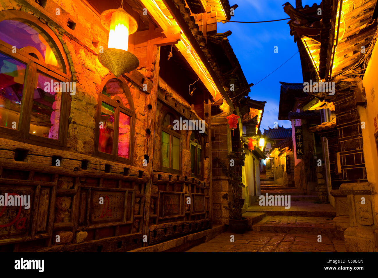 Old Town Lijang High Resolution Stock Photography and Images - Alamy
