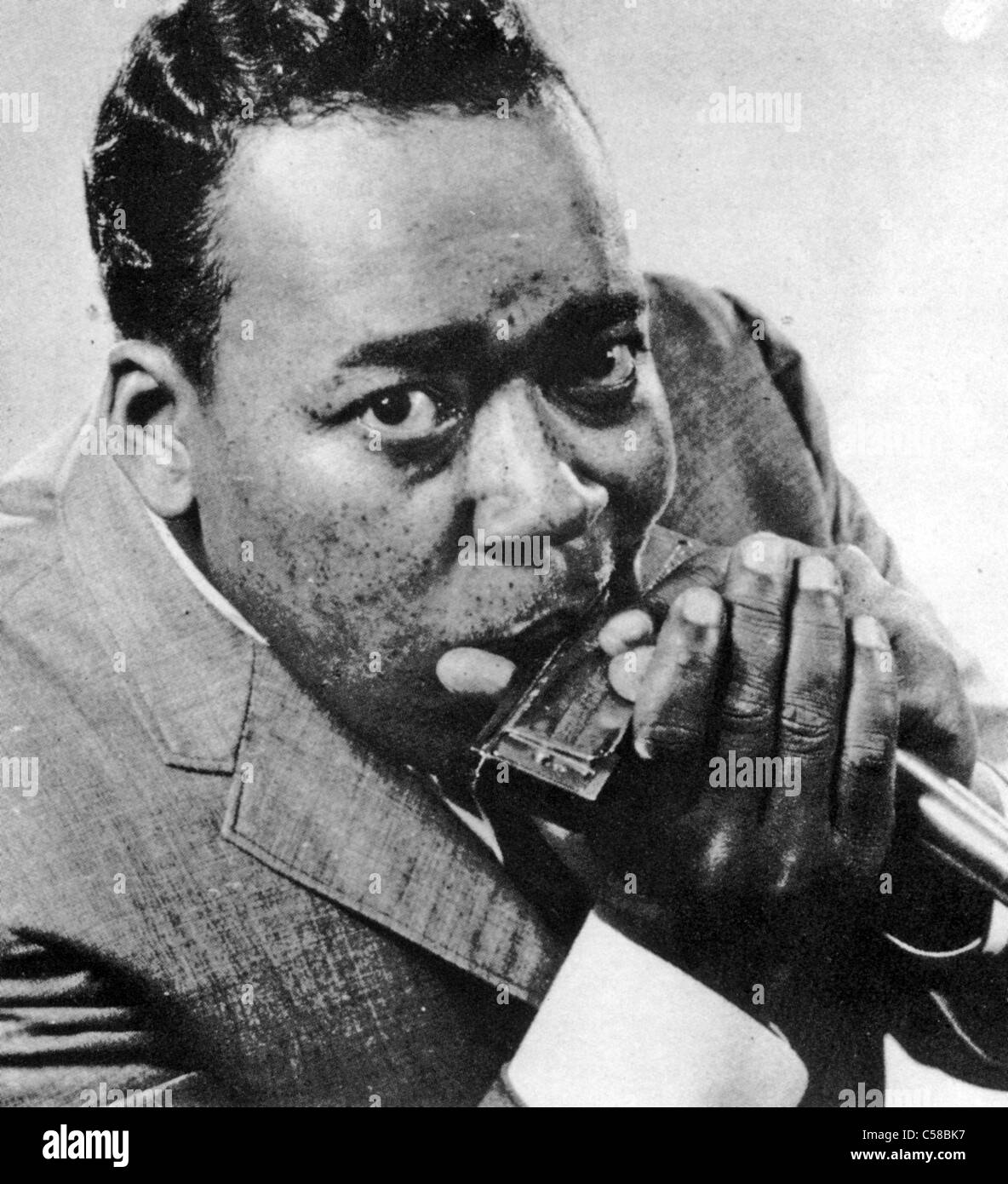 James cotton harmonica player Black and White Stock Photos & Images Alamy