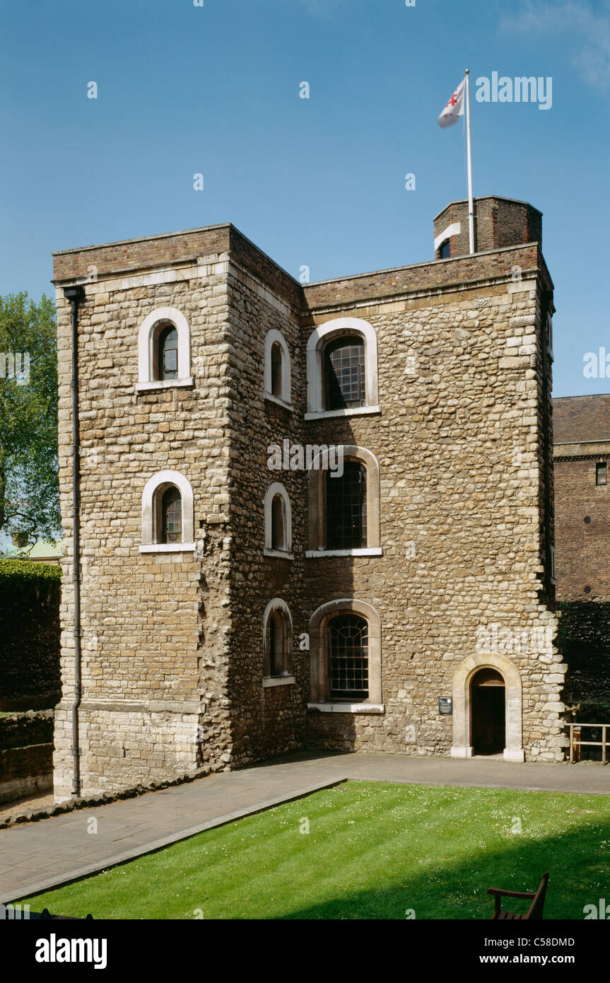 Jewel Tower, Palace of Westminster. View of the Tower from the east