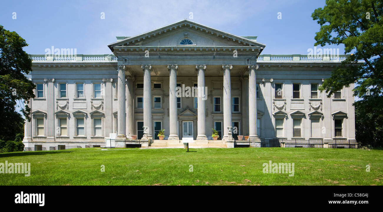Staatsburgh State Historic Site aka Mills Mansion, Beaux-Arts, McKim Mead and White, Dutchess County, Hudson Valley, New York Stock Photo