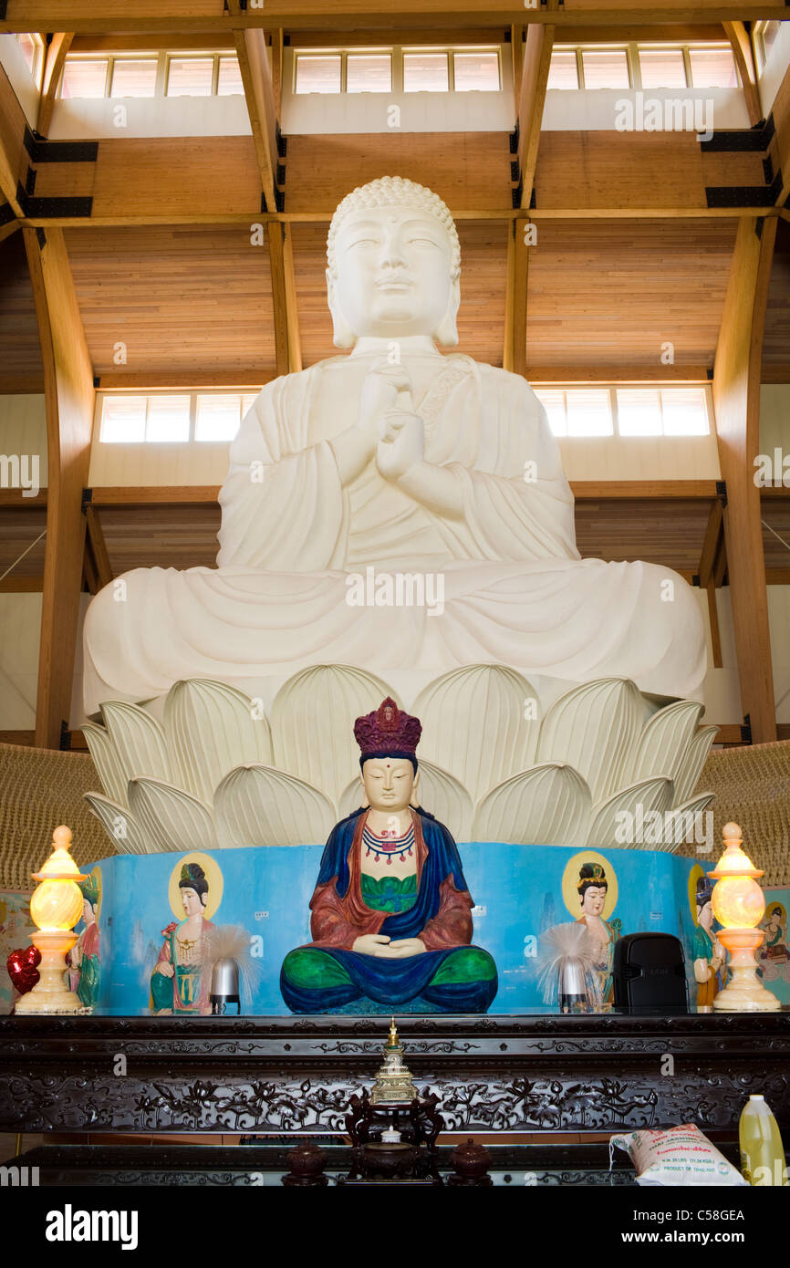 Chuang Yen Monastery, largest Buddha statue in western hemisphere