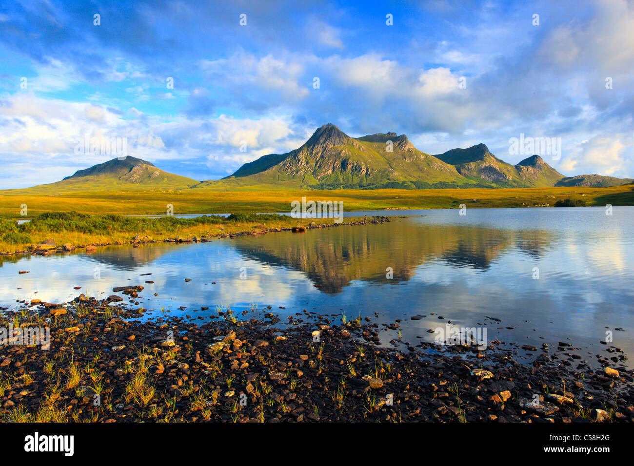 Evening, evening mood, Ben Loyal, mountains, mountains, bodies of water, summits, peaks, Great Britain, Highland, highlands, sce Stock Photo